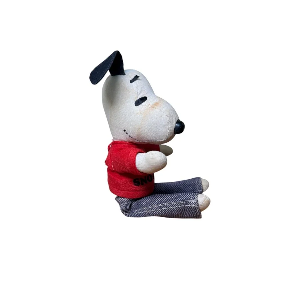 Vintage 1968 Snoopy Plush Toy Red Sweater Blue Jeans Stuffed Animal Peanuts‎